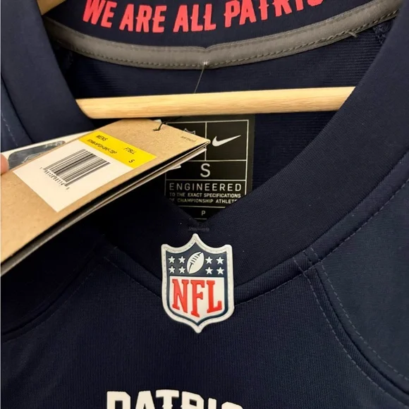 Will Campbell New England Patriots Jersey - Picture 3 of 6